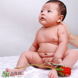 寶寶嗓子啞了該怎么辦？寶寶嗓子護(hù)養(yǎng)怎么做？