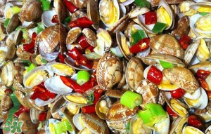 花甲可以和魚一起吃嗎？花甲和魚能一起吃嗎？