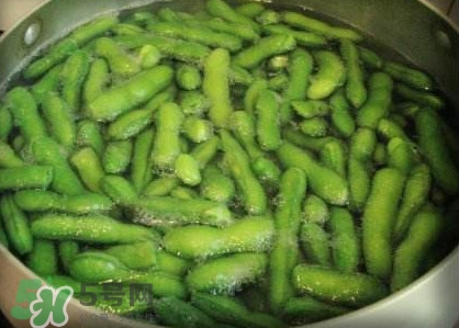 毛豆沒煮熟會(huì)中毒嗎？毛豆沒煮熟有毒嗎