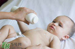 護臀膏和爽身粉有什么區別？護臀膏和爽身粉有什么不同
