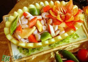 甜瓜和蝦能一起吃嗎？吃蝦還可以吃甜瓜嗎？