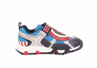 stride rite的中文叫什么？stride rite的中文怎么翻譯？