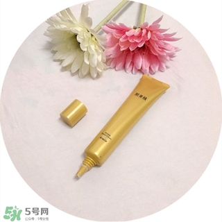 肌美精眼霜怎么樣？肌美精眼霜和ahc眼霜哪個(gè)好？