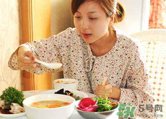 夏天做月子穿什么鞋？夏天做月子如何選擇鞋子？