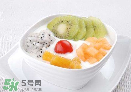 蓮霧能和酸奶一起吃嗎？酸奶可以和蓮霧一起吃嗎？