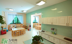 米雅上的幼兒園是哪一家？卡爾安娜國際兒童會館怎么樣？