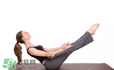 初學(xué)普拉提和瑜伽哪個好？初學(xué)瑜伽需要準(zhǔn)備什么