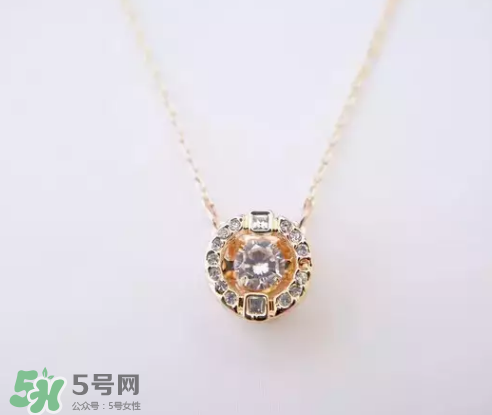 施華洛世奇跳動(dòng)的心哪個(gè)顏色好看？跳動(dòng)的心項(xiàng)鏈有幾種顏色？