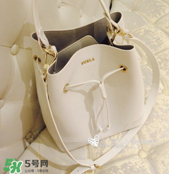 furla水桶包有幾種尺寸？芙拉水桶包尺寸多大？