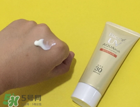 碧柔適合什么膚質？碧柔適合敏感肌嗎？