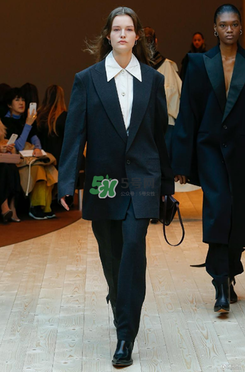 celine2017秋冬系列衣服怎么樣_好看嗎？