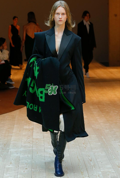 celine2017秋冬系列衣服怎么樣_好看嗎？