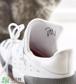 adidas dame3上腳怎么樣？阿迪達斯利拉德三代測評