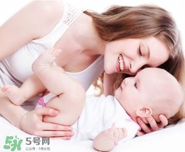寶寶指甲上有白點是怎么回事？寶寶指甲上有白點正常嗎？