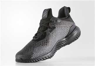 adidas alphabounce阿迪達斯阿爾法小椰子黑白配色多少錢？