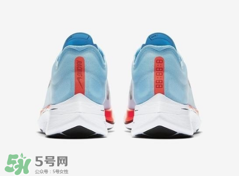 nike zoom vaporfly 4%多少錢？耐克競速跑鞋專柜價格