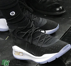 under armour curry4黑金怎么樣？庫里總決賽戰靴客場配色諜照曝光