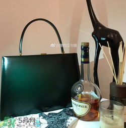 celine clasp多少錢(qián)？celine clasp專(zhuān)柜價(jià)格