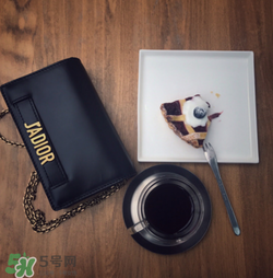 jadior是什么品牌？jadior和dior有什么區別？