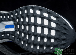 adidas ultraboost上腳怎么樣？阿迪達斯跑鞋實戰測評