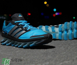 adidas刀鋒戰(zhàn)士怎么樣？阿迪達(dá)斯刀鋒戰(zhàn)士測(cè)評(píng)