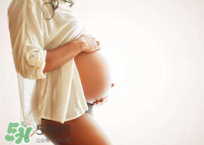 孕婦長痱子可以用痱子粉嗎？痱子粉對孕婦有危害嗎？