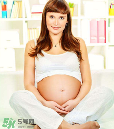 孕婦長痱子可以用痱子粉嗎？痱子粉對孕婦有危害嗎？