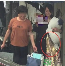 朱丹結(jié)婚了嗎？朱丹的老公周一圍是誰？