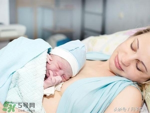 早產(chǎn)兒的發(fā)育和正常嬰兒一樣嗎？早產(chǎn)兒發(fā)育會遲緩嗎？