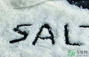 食鹽中的亞鐵氰化鉀是什么東西？亞鐵氰化鉀對身體有害嗎