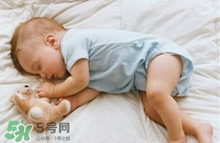 嬰兒床上用品有哪些？嬰兒床上用品需要準備什么？