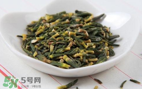 蓮子心怎么吃不會苦？蓮子心怎么泡水喝