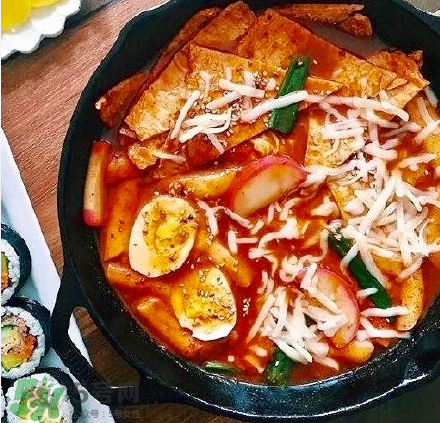 火雞面部隊鍋是什么？火雞面部隊鍋做法