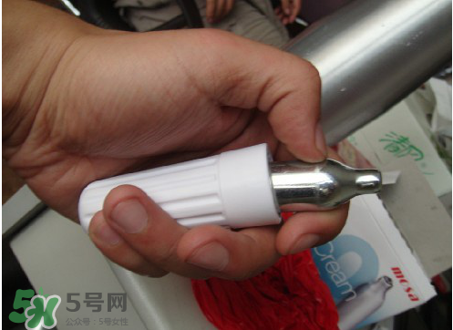 笑氣怎么玩？笑氣怎么用？