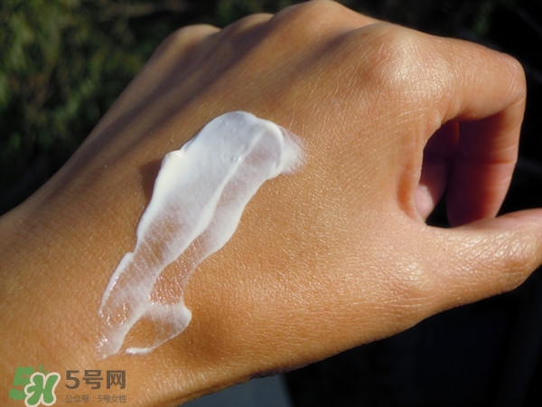 玉蘭油素顏霜怎么樣？玉蘭油素顏霜多少錢？