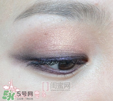 nars吉隆坡眼影怎么畫？nars吉隆坡雙色眼影畫法圖解
