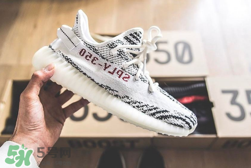adidas yeezy 350 v2 boost zebra白斑馬市場(chǎng)價(jià)多少錢(qián)？