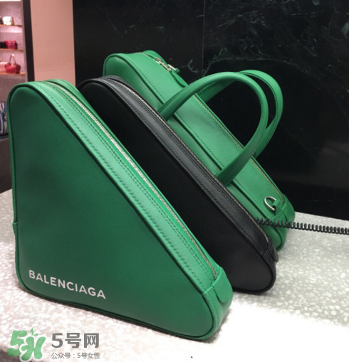 balenciaga三角包尺寸多大？巴黎世家三角形包包尺寸介紹