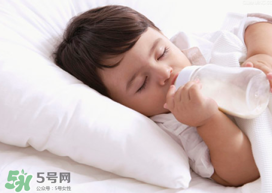 戒夜奶的好處有哪些？要不要戒夜奶呢？