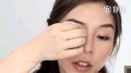 眼影貼怎么用？眼影貼使用方法