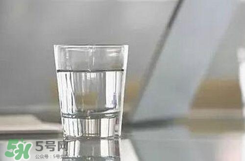 三伏貼能治過敏性鼻炎嗎？三伏貼治過敏性鼻炎貼哪里？