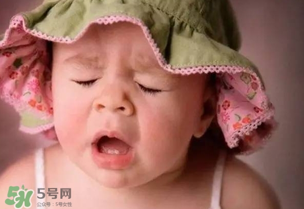 三伏貼能治過敏性鼻炎嗎？三伏貼治過敏性鼻炎貼哪里？