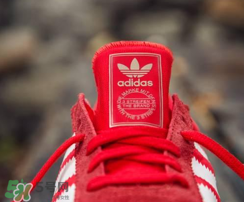 adidas iniki runner怎么樣？阿迪達斯iniki評測