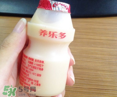 養樂多為什么沒有吸管？養樂多為什么那么貴