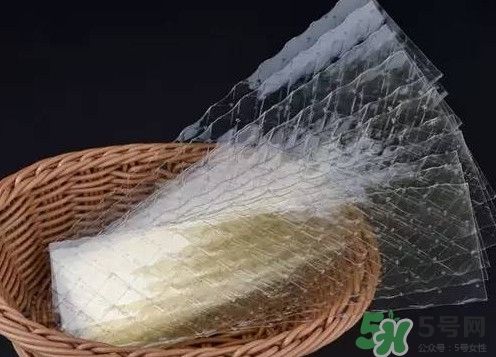 吉利丁片與瓊脂有什么不同？吉利丁片和瓊脂的區別