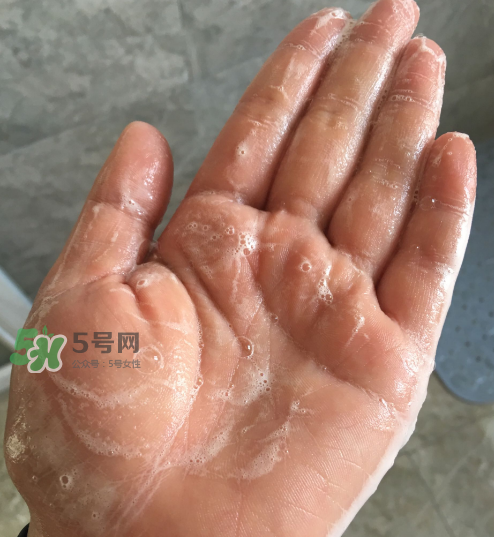 貝蜜清凈痘控油潔面啫喱怎么樣？貝蜜清祛痘控油潔面啫喱好用嗎？