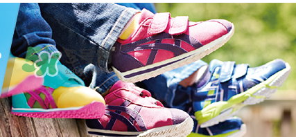 Asics童鞋尺碼對照表 Asics童鞋尺碼怎么選？
