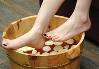 三伏天能用姜泡腳嗎？三伏天用姜泡腳好嗎？