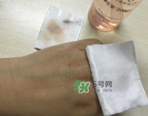 蝶妝卸妝油怎么樣？蝶妝卸妝油好用嗎？