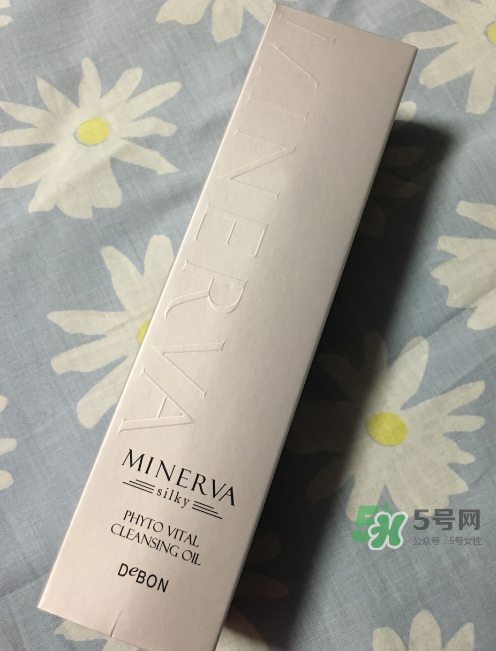 蝶妝卸妝油怎么樣？蝶妝卸妝油好用嗎？